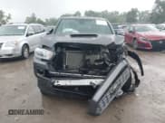 ✅ 2022 Toyota Tacoma SR • VIN: 3TYCZ5AN6NT071805 • Лот: 42881063. Опубликован ранее на IAAI с пробегом 32 177 миль. Бесплатный доступ к архиву аукционных продаж из США и подробный отчёт об истории автомобиля на DreamBid. Изображение 11.