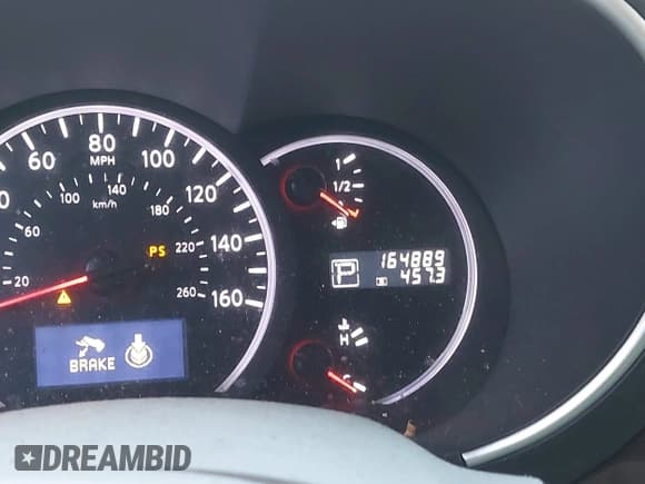 ✅ 2011 Nissan Quest LE • VIN: JN8AE2KP5B9004883 • Lot: 43590436. Listed on IAAI with 164,889 mi. Free auction sales archive from the USA and detailed vehicle history report at DreamBid. Image 15.