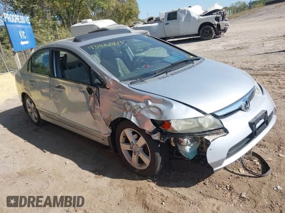 ✅ 2006 Honda Civic EX • VIN: 1HGFA16836L081370 • Lot: 43446869. Listed on IAAI with 123,418 mi. Free auction sales archive from the USA and detailed vehicle history report at DreamBid. Image 6.