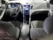 ✅ 2013 Hyundai Sonata GLS • VIN: 5NPEB4AC3DH533856 • Lot: 72241214. Listed on Copart with 182,095 mi. Free auction sales archive from the USA and detailed vehicle history report at DreamBid. Image 8.