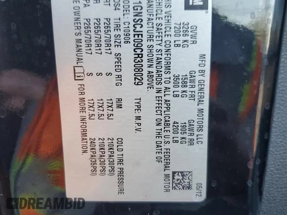 ✅ 2012 Chevrolet Suburban LT • VIN: 1GNSCJE09CR308029 • Lot: 81878375. Wystawiony na Copart z przebiegiem 76 020 mil. Bezpłatny archiwum sprzedaży aukcyjnych z USA i szczegółowy raport historii pojazdu na DreamBid. Zdjęcie 12.