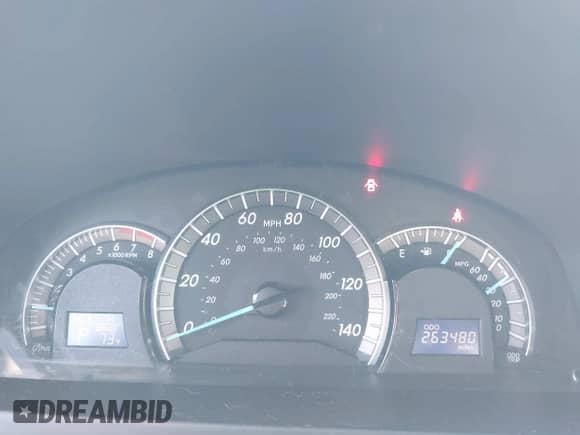 2012 Toyota Camry LE с VIN 4T1BF1FK3CU118235, выставлен на аукционе IAAI как лот 43015541 с пробегом 263 480 миль миль и . История ставок и продаж доступна на DreamBid. Изображение 7.