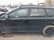 ✅ 2008 Volvo V50 2.4L • VIN: YV1MW382282379746 • Lot: 42023404. Listed on IAAI with 182,247 mi. Free auction sales archive from the USA and detailed vehicle history report at DreamBid. Image 15.