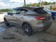 ✅ 2018 Maserati Levante S GranSport • VIN: ZN661YUSXJX277490 • Лот: 64621685. Опубликован ранее на Copart с пробегом 98 477 миль. Бесплатный доступ к архиву аукционных продаж из США и подробный отчёт об истории автомобиля на DreamBid. Изображение 2.