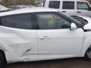 ✅ 2012 Hyundai Veloster w/Gray Int • VIN: KMHTC6AD3CU060811 • Lot: 42016391. Wystawiony na IAAI z przebiegiem 179 309 mil. Bezpłatny archiwum sprzedaży aukcyjnych z USA i szczegółowy raport historii pojazdu na DreamBid. Zdjęcie 14.