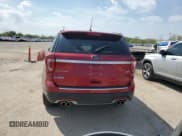 ✅ 2019 Ford Explorer Platinum • VIN: 1FM5K8HT1KGA40736 • Lot: 54357915. Wystawiony na Copart z przebiegiem 67 164 mil. Bezpłatny archiwum sprzedaży aukcyjnych z USA i szczegółowy raport historii pojazdu na DreamBid. Zdjęcie 6.