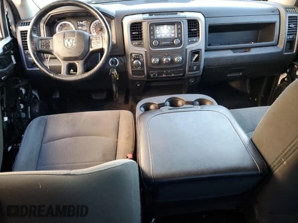 ✅ 2022 Ram 1500 Tradesman • VIN: 1C6RR6FG8NS238248 • Lot: 91093505. Wystawiony na Copart z przebiegiem 70 899 mil. Bezpłatny archiwum sprzedaży aukcyjnych z USA i szczegółowy raport historii pojazdu na DreamBid. Zdjęcie 8.