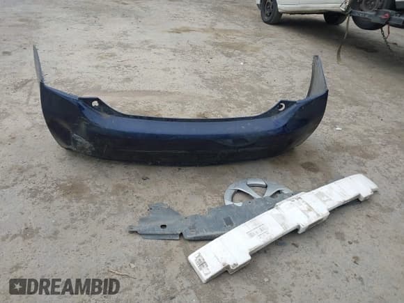 ✅ 2015 Toyota Prius Two • VIN: JTDKN3DUXF0478590 • Lot: 41896030. Wystawiony na IAAI z przebiegiem 157 033 mil. Bezpłatny archiwum sprzedaży aukcyjnych z USA i szczegółowy raport historii pojazdu na DreamBid. Zdjęcie 12.