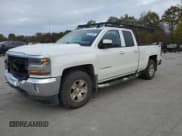 ✅ 2018 Chevrolet Silverado 1500 LT • VIN: 1GCVKREC4JZ216390 • Лот: 86743035. Опубликован ранее на Copart с пробегом 142 859 миль. Бесплатный доступ к архиву аукционных продаж из США и подробный отчёт об истории автомобиля на DreamBid. Изображение 1.