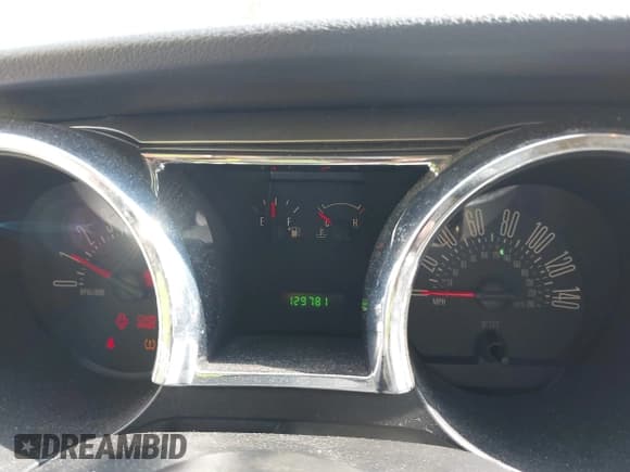 ✅ 2008 Ford Mustang GT Deluxe • VIN: 1ZVHT82H285194618 • Lot: 42001961. Listed on IAAI with 129,781 mi. Free auction sales archive from the USA and detailed vehicle history report at DreamBid. Image 7.