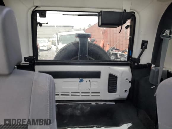 ✅ 2008 Jeep Wrangler X • VIN: 1J4FZ24168L526507 • Lot: 85711354. Listed on Copart with 204,531 mi. Free auction sales archive from the USA and detailed vehicle history report at DreamBid. Image 10.