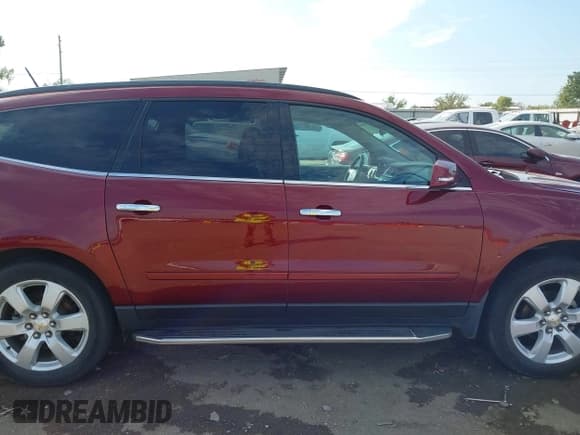 ✅ 2016 Chevrolet Traverse LT • VIN: 1GNKRGKD5GJ341560 • Lot: 43471890. Listed on IAAI with 149,543 mi. Free auction sales archive from the USA and detailed vehicle history report at DreamBid. Image 13.