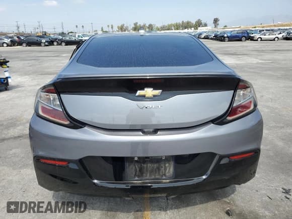 ✅ 2018 Chevrolet Volt LT • VIN: 1G1RC6S58JU115023 • Lot: 66576183. Wystawiony na Copart z przebiegiem 109 418 mil. Bezpłatny archiwum sprzedaży aukcyjnych z USA i szczegółowy raport historii pojazdu na DreamBid. Zdjęcie 6.