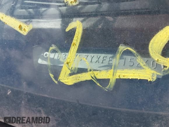 ✅ 1985 Oldsmobile Toronado Custom Brougham • VIN: 1G3EZ57YXFE315260 • Lot: 42051171. Wystawiony na IAAI z przebiegiem Nie podano. Bezpłatny archiwum sprzedaży aukcyjnych z USA i szczegółowy raport historii pojazdu na DreamBid. Zdjęcie 11.