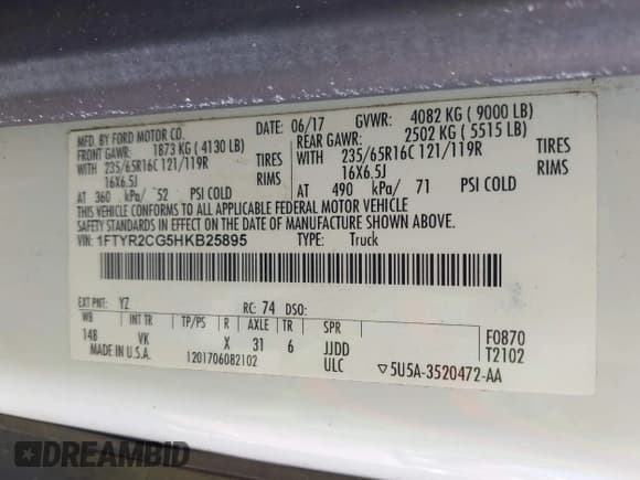 ✅ 2017 Ford Transit • VIN: 1FTYR2CG5HKB25895 • Lot: 43014048. Listed on IAAI with 139,558 mi. Free auction sales archive from the USA and detailed vehicle history report at DreamBid. Image 9.