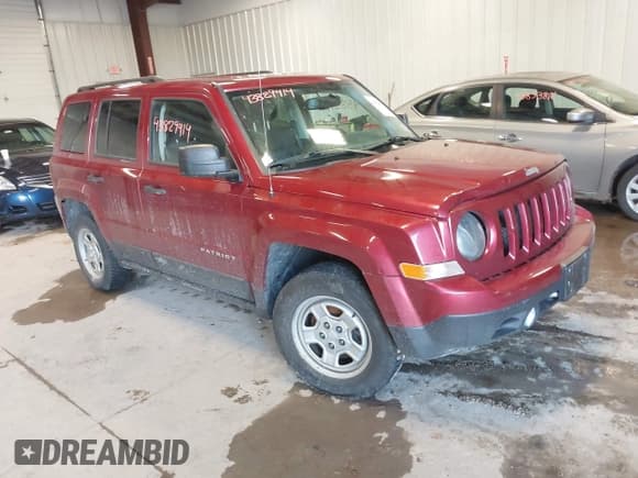 ✅ 2017 Jeep Patriot Sport • VIN: 1C4NJRBB4HD165124 • Lot: 43829414. Listed on IAAI with 71,480 mi. Free auction sales archive from the USA and detailed vehicle history report at DreamBid. Image 1.