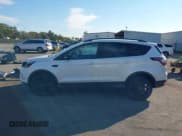 ✅ 2017 Ford Escape Titanium • VIN: 1FMCU0J90HUB29788 • Lot: 43640623. Listed on IAAI with 106,818 mi. Free auction sales archive from the USA and detailed vehicle history report at DreamBid. Image 14.