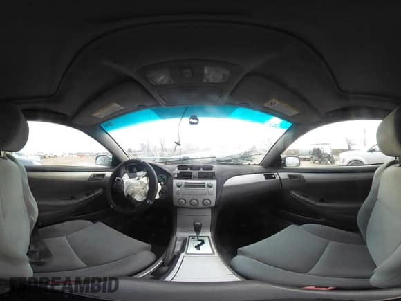 ✅ 2005 Toyota Solara SE • VIN: 4T1CE38PX5U515648 • Lot: 41341862. Listed on IAAI with 120,214 mi. Free auction sales archive from the USA and detailed vehicle history report at DreamBid. Image 22.