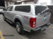 ✅ 2019 Ford Ranger XL • VIN: 1FTER1FH8KLA82768 • Lot: 43021134. Wystawiony na IAAI z przebiegiem 77 885 mil. Bezpłatny archiwum sprzedaży aukcyjnych z USA i szczegółowy raport historii pojazdu na DreamBid. Zdjęcie 3.