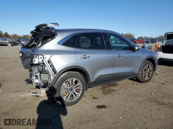 ✅ 2022 Ford Escape SEL • VIN: 1FMCU9H62NUB82049 • Lot: 89705985. Wystawiony na Copart z przebiegiem 18 944 mil. Bezpłatny archiwum sprzedaży aukcyjnych z USA i szczegółowy raport historii pojazdu na DreamBid. Zdjęcie 3.