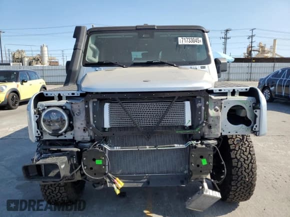 ✅ 2024 Ineos Grenadier • VIN: SC6GM1CA9RF015458 • Lot: 71733045. Listed on Copart with 6,441 mi. Free auction sales archive from the USA and detailed vehicle history report at DreamBid. Image 5.