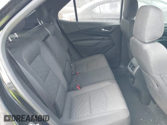 ✅ 2018 Chevrolet Equinox LT • VIN: 2GNAXJEV4J6240873 • Lot: 43391744. Listed on IAAI with 113,732 mi. Free auction sales archive from the USA and detailed vehicle history report at DreamBid. Image 8.