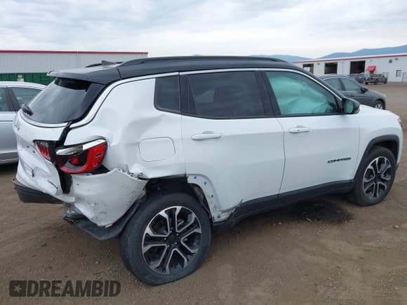 ✅ 2023 Jeep Compass Limited • VIN: 3C4NJDCNXPT569145 • Lot: 42781504. Wystawiony na IAAI z przebiegiem 39 954 mil. Bezpłatny archiwum sprzedaży aukcyjnych z USA i szczegółowy raport historii pojazdu na DreamBid. Zdjęcie 4.