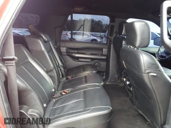 ✅ 2020 Ford Expedition Max XLT • VIN: 1FMJK1JT8LEA63850 • Lot: 58080985. Listed on Copart with 112,633 mi. Free auction sales archive from the USA and detailed vehicle history report at DreamBid. Image 11.