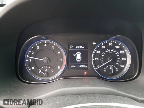 2020 Hyundai Kona SEL with VIN KM8K22AA1LU523042, listed as a Copart auction lot 71106232 with 42,282 mi miles and . Bid and sale history available at DreamBid. Image 9.