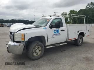 ✅ 2007 Chevrolet Silverado 2500HD • VIN: 1GBHK24K07E509205 • Lot: 58757375. Wystawiony na Copart z przebiegiem Nie podano. Bezpłatny archiwum sprzedaży aukcyjnych z USA i szczegółowy raport historii pojazdu na DreamBid. Zdjęcie 1.
