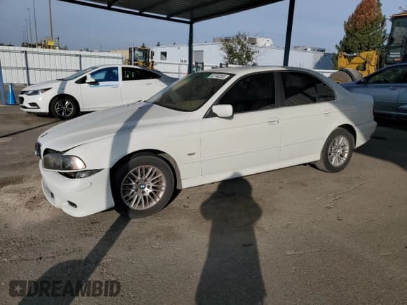 ✅ 2003 BMW 5 Series 530i • VIN: WBADT63463CK41703 • Лот: 82740255. Опубликован ранее на Copart с пробегом 161 564 миль. Бесплатный доступ к архиву аукционных продаж из США и подробный отчёт об истории автомобиля на DreamBid. Изображение 1.