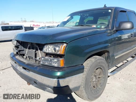 2006 Chevrolet Silverado 1500 LT3 с VIN 2GCEK13T461128279, выставлен на аукционе IAAI как лот 43620049 с пробегом 240 518 миль миль и . История ставок и продаж доступна на DreamBid. Изображение 18.