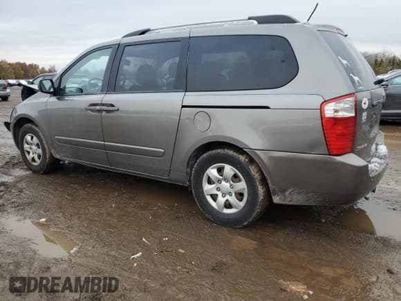 ✅ 2010 Kia Sedona LX • VIN: KNDMG4C35A6339152 • Лот: 92491625. Опубликован ранее на Copart с пробегом 177 417 миль. Бесплатный доступ к архиву аукционных продаж из США и подробный отчёт об истории автомобиля на DreamBid. Изображение 2.