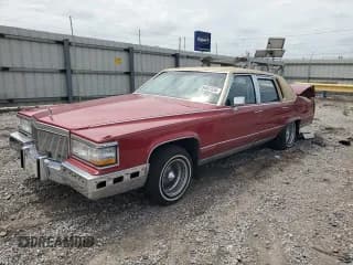 ✅ 1991 Cadillac Brougham • VIN: 1G6DW5474MR703030 • Lot: 64687894. Wystawiony na Copart z przebiegiem 161 866 mil. Bezpłatny archiwum sprzedaży aukcyjnych z USA i szczegółowy raport historii pojazdu na DreamBid. Zdjęcie 1.
