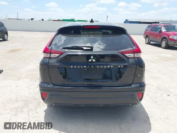 ✅ 2022 Mitsubishi Eclipse Cross ES • VIN: JA4ASUAA7NZ058584 • Lot: 42864446. Listed on IAAI with 138,336 mi. Free auction sales archive from the USA and detailed vehicle history report at DreamBid. Image 16.