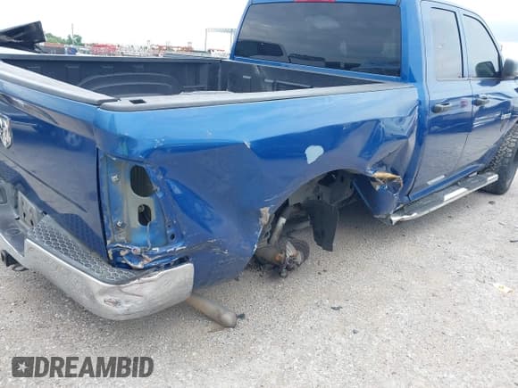 ✅ 2010 Dodge 1500 ST • VIN: 1D7RB1GK3AS247362 • Lot: 42330938. Wystawiony na IAAI z przebiegiem 230 432 mil. Bezpłatny archiwum sprzedaży aukcyjnych z USA i szczegółowy raport historii pojazdu na DreamBid. Zdjęcie 11.