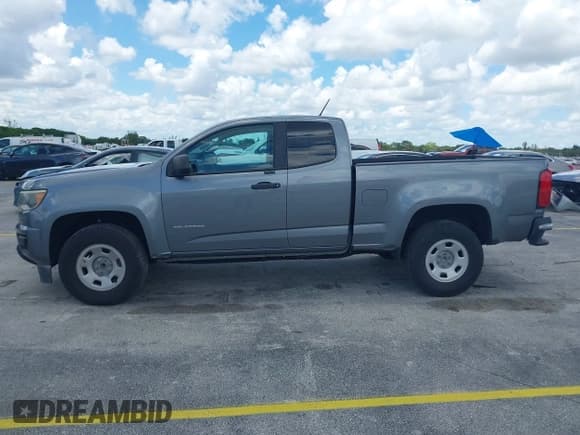 ✅ 2018 Chevrolet Colorado 2WD Work Truck • VIN: 1GCHSBEA0J1116952 • Lot: 42975442. Listed on IAAI with 94,400 mi. Free auction sales archive from the USA and detailed vehicle history report at DreamBid. Image 14.
