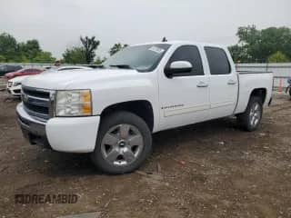 2009 Chevrolet Silverado 1500 LS с VIN 2GCEC13C391124063, выставлен на аукционе Copart как лот 61075885 с пробегом 150 656 миль миль и Списание • Salvage title. История ставок и продаж доступна на DreamBid. Изображение 1.
