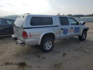 ✅ 2002 Dodge Dakota Sport • VIN: 1B7HG38N12S509862 • Lot: 56972995. Wystawiony na Copart z przebiegiem Nie podano. Bezpłatny archiwum sprzedaży aukcyjnych z USA i szczegółowy raport historii pojazdu na DreamBid. Zdjęcie 3.