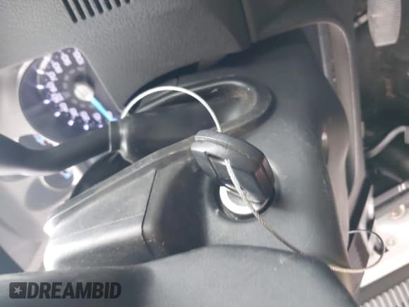 ✅ 2014 Ford F-250 Lariat • VIN: 1FT7W2BT9EEA71823 • Lot: 43644937. Wystawiony na IAAI z przebiegiem 193 826 mil. Bezpłatny archiwum sprzedaży aukcyjnych z USA i szczegółowy raport historii pojazdu na DreamBid. Zdjęcie 10.