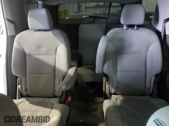 ✅ 2019 Chevrolet Traverse LT Cloth • VIN: 1GNERGKW8KJ218231 • Lot: 84944715. Wystawiony na Copart z przebiegiem 106 499 mil. Bezpłatny archiwum sprzedaży aukcyjnych z USA i szczegółowy raport historii pojazdu na DreamBid. Zdjęcie 10.