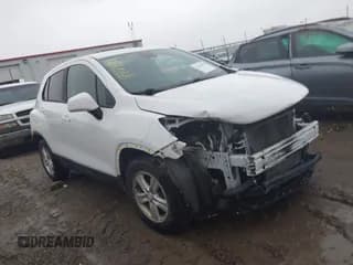 ✅ 2020 Chevrolet Trax LS • VIN: KL7CJKSB1LB324309 • Lot: 43524899. Listed on IAAI with 71,767 mi. Free auction sales archive from the USA and detailed vehicle history report at DreamBid. Image 1.