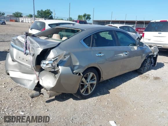 ✅ 2014 Nissan Altima S • VIN: 1N4AL3AP4EN228155 • Лот: 42819967. Опубликован ранее на IAAI с пробегом 157 846 миль. Бесплатный доступ к архиву аукционных продаж из США и подробный отчёт об истории автомобиля на DreamBid. Изображение 4.