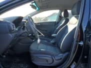 ✅ 2017 Hyundai Ioniq Blue • VIN: KMHC65LC6HU047015 • Lot: 85462824. Wystawiony na Copart z przebiegiem 82 048 mil. Bezpłatny archiwum sprzedaży aukcyjnych z USA i szczegółowy raport historii pojazdu na DreamBid. Zdjęcie 7.