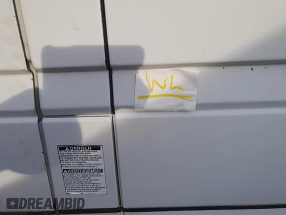 ✅ 2004 Dodge Sprinter • VIN: WD2PD744345627663 • Lot: 75661144. Listed on Copart with Not provided. Free auction sales archive from the USA and detailed vehicle history report at DreamBid. Image 13.