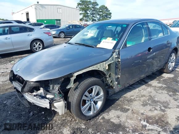 ✅ 2010 BMW 5 Series 528i xDrive • VIN: WBANV1C59AC444673 • Лот: 42441999. Опубликован ранее на IAAI с пробегом 146 687 миль. Бесплатный доступ к архиву аукционных продаж из США и подробный отчёт об истории автомобиля на DreamBid. Изображение 6.