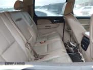 ✅ 2007 Chevrolet Suburban LT • VIN: 1GNFC16J97J228646 • Lot: 43503917. Wystawiony na IAAI z przebiegiem 247 877 mil. Bezpłatny archiwum sprzedaży aukcyjnych z USA i szczegółowy raport historii pojazdu na DreamBid. Zdjęcie 8.