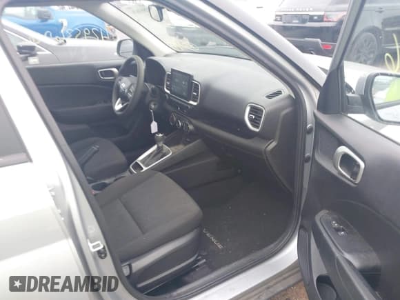 ✅ 2021 Hyundai Venue SE • VIN: KMHRB8A35MU078387 • Lot: 42953676. Listed on IAAI with 17,339 mi. Free auction sales archive from the USA and detailed vehicle history report at DreamBid. Image 5.