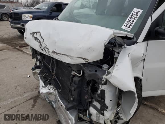 2012 Chevrolet Express Passenger 1LT с VIN 1GAZG1FG5C1140436, выставлен на аукционе Copart как лот 85259254 с пробегом Не указан миль и Списание • Salvage title. История ставок и продаж доступна на DreamBid. Изображение 12.