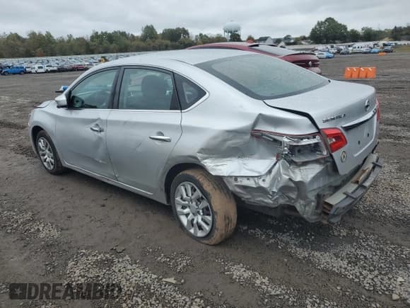 ✅ 2018 Nissan Sentra SR • VIN: 3N1AB7AP0JY295677 • Лот: 86179555. Опубликован ранее на Copart с пробегом 119 608 миль. Бесплатный доступ к архиву аукционных продаж из США и подробный отчёт об истории автомобиля на DreamBid. Изображение 2.